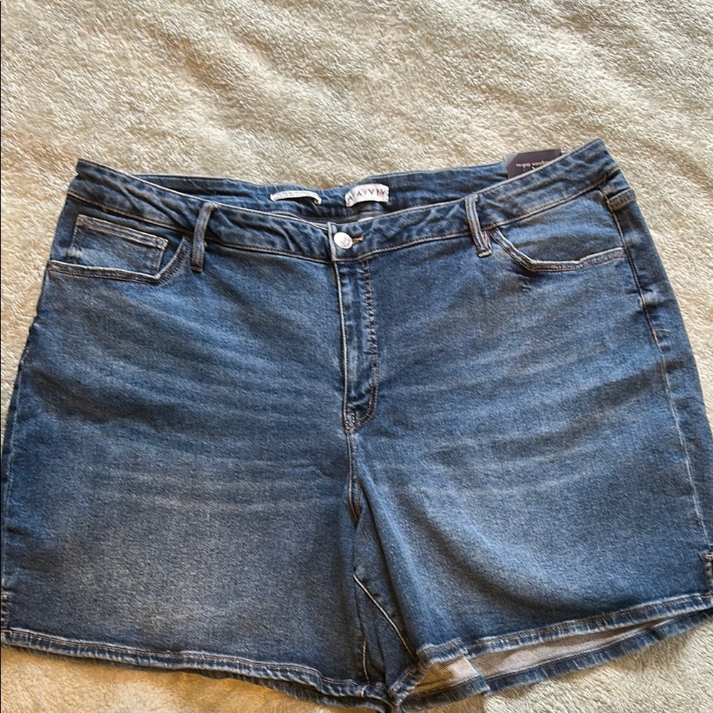 Ava & Viv High‑Rise Bermuda Jean Shorts Plus 26 NWT Blue Denim Stretch